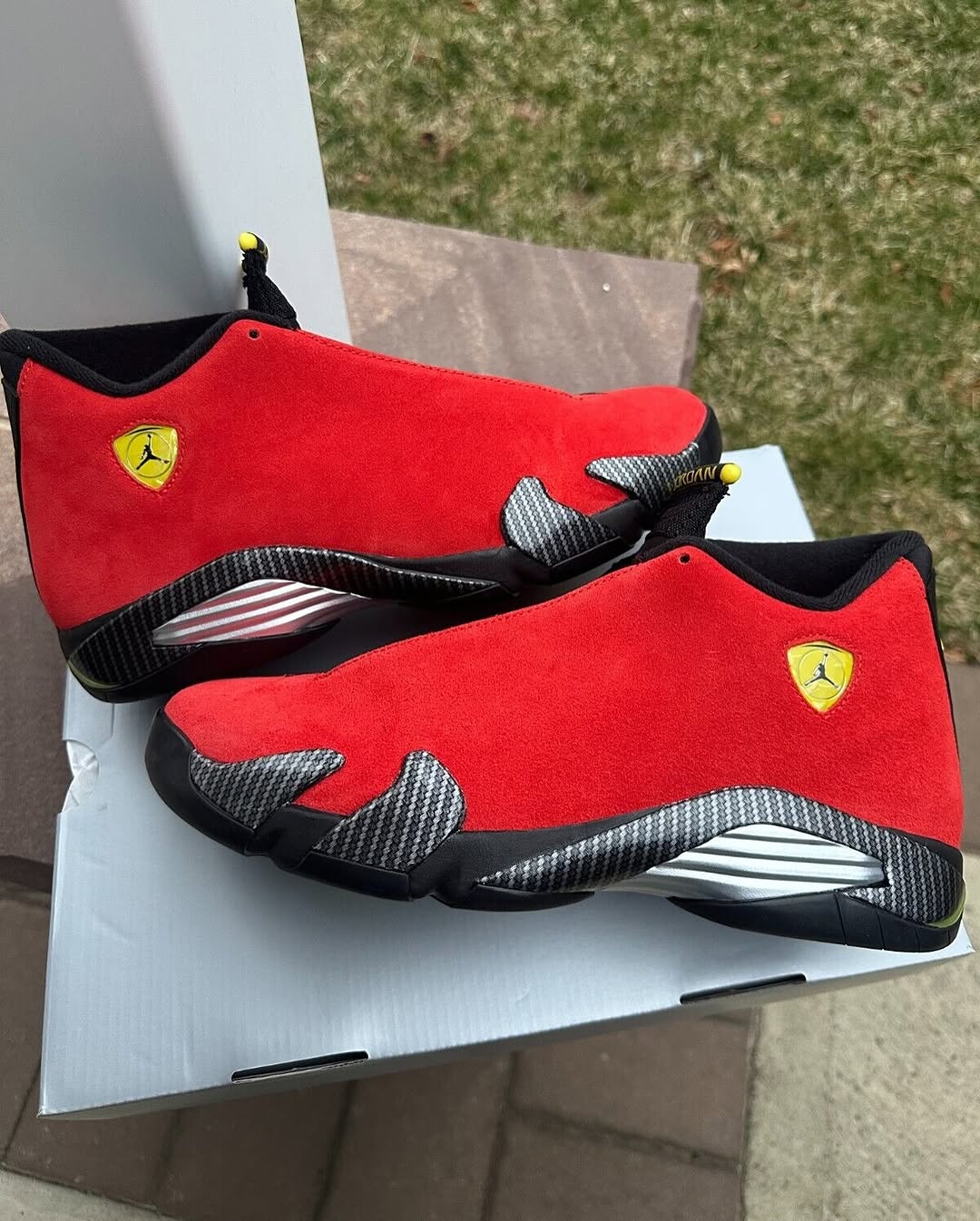Air Jordan 14 Retro Ferrari (2025) Men's & Youth Basketball Sneakers IF5015-600