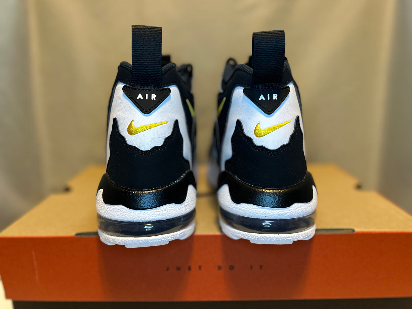 Nike Air DT Max ’96 'Black White' 2024 HM8249-001 Deion Sanders Coach Prime Time Performance Sneakers