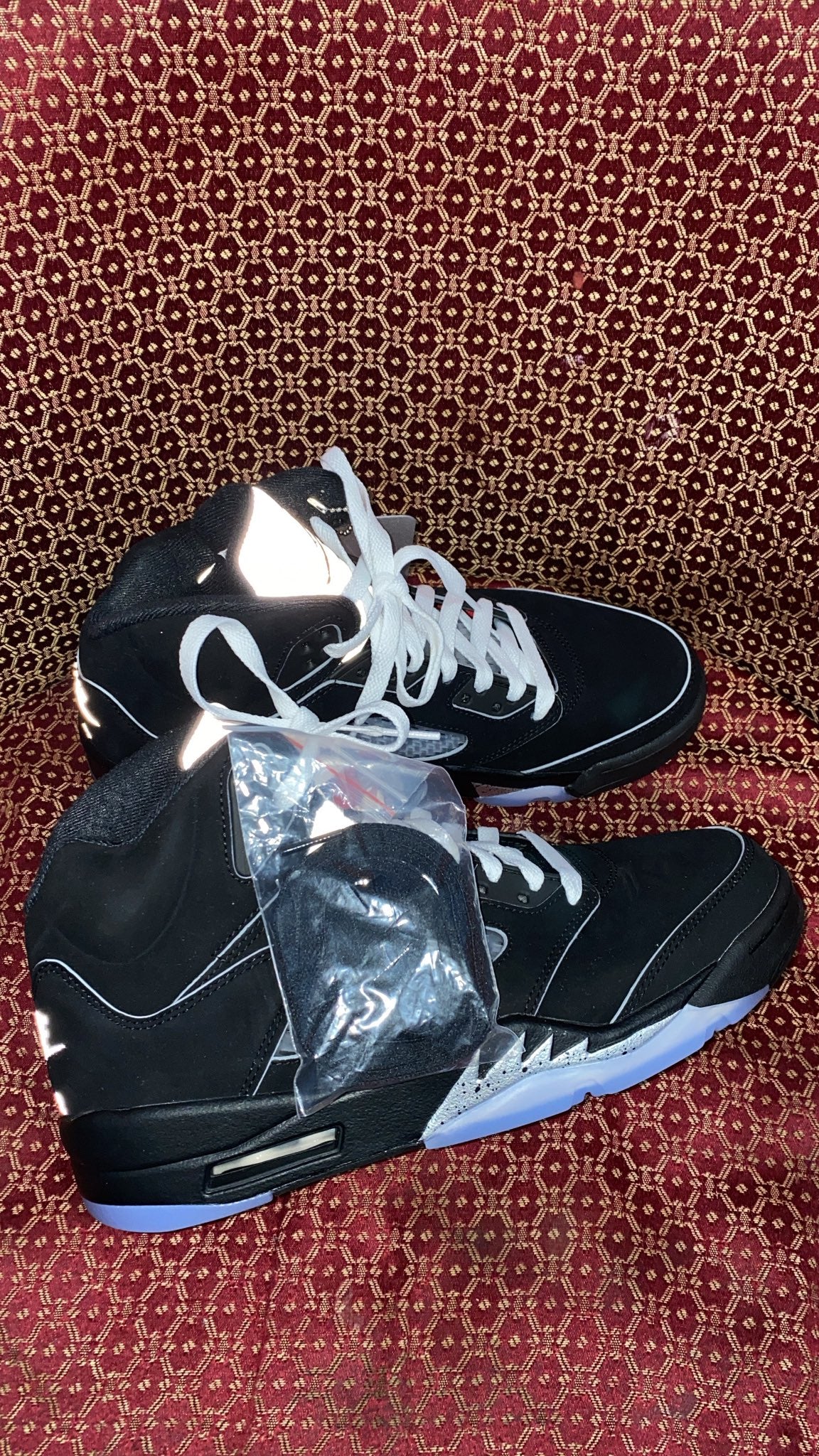 Air Jordan 5 Retro “Black Metallic Reimagined” HF3975-001 Men's and Youth Sizes