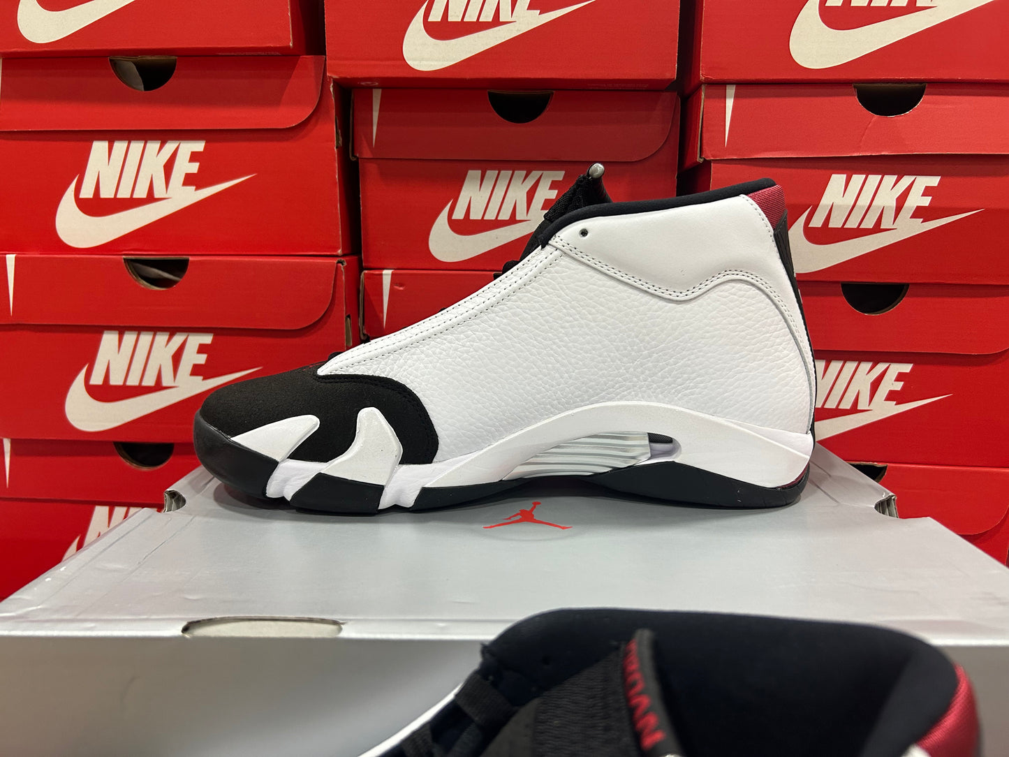 Air Jordan 14 Retro 2014 Black Toe Men's Performance Basketball Shoes