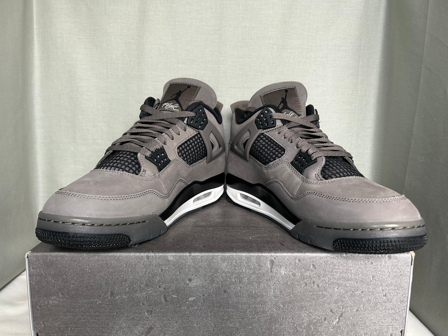 Air Jordan 4 Retro Cave Stone Men's Basketball Performance Shoe Size 12 No Lid