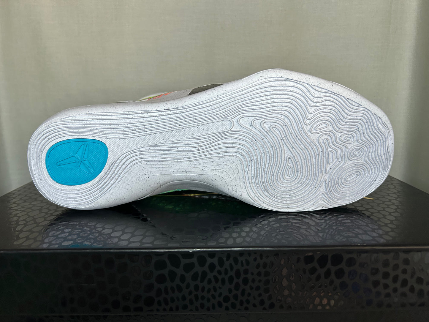 New Nike Kobe 9 Elite High Protro 'What The Kobe' Performance Basketball Shoes