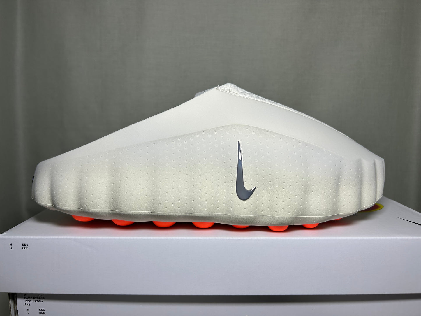 Nike Mind 001 Light Bone HQ4307-002 Men's Sizes Neuroscience Performance Pregame Mule Shoes