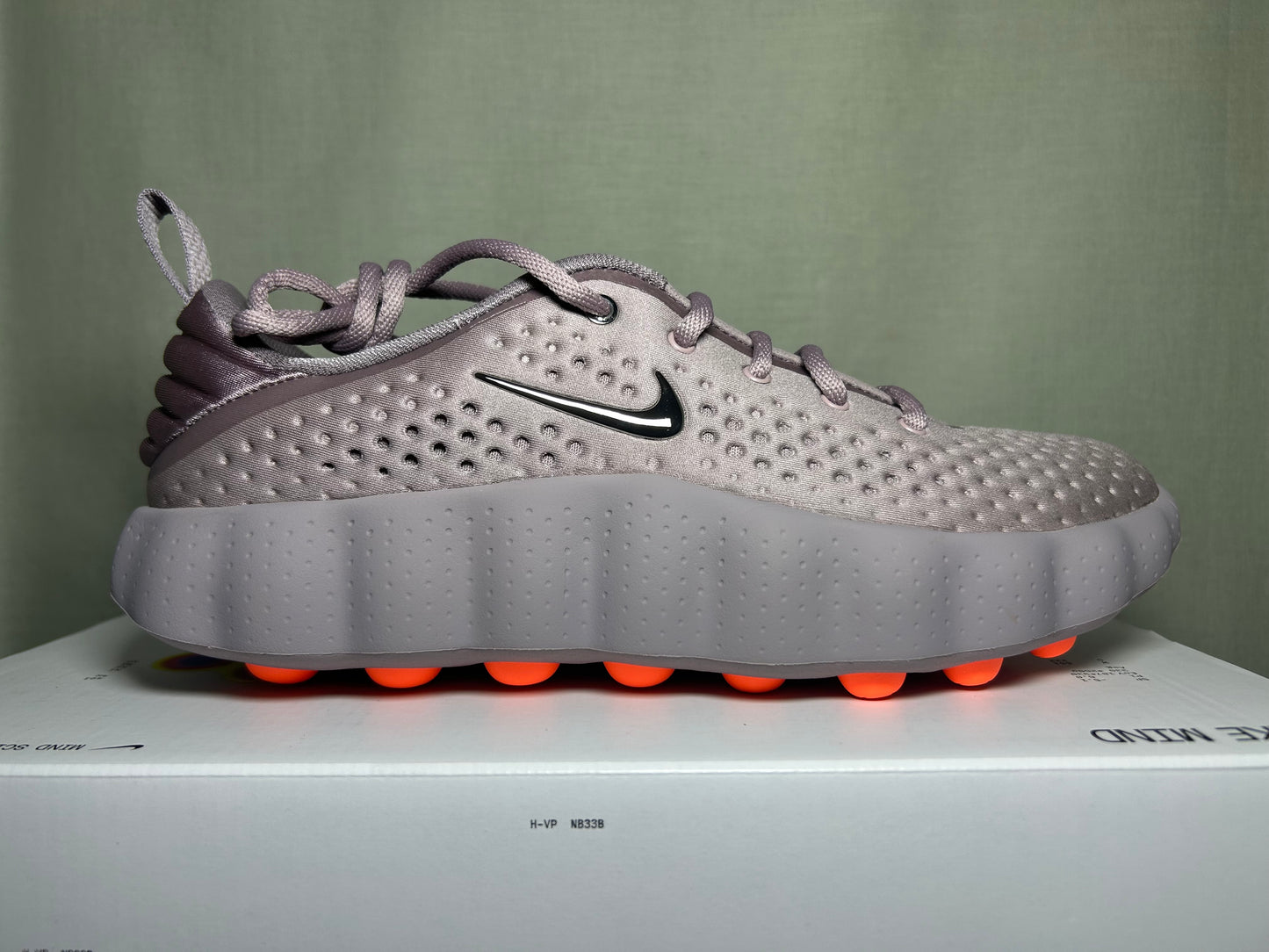 Nike Mind 002 Lt Violet Ore/Cool Grey HQ4310-200 Women's Neuroscience Shoes
