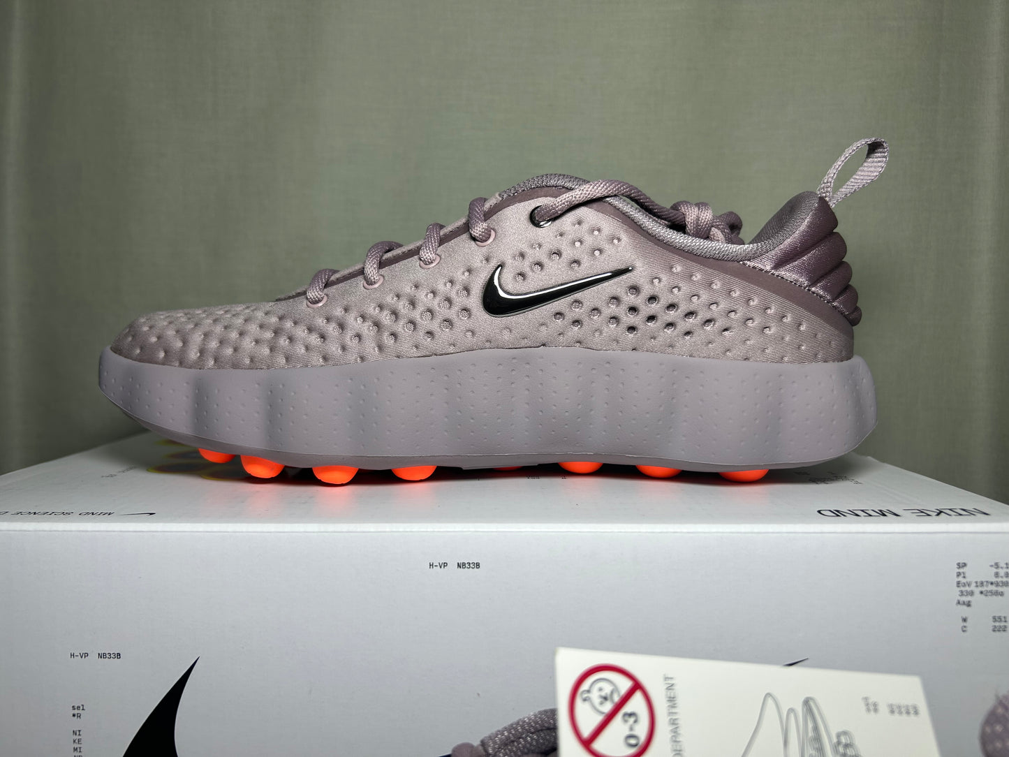 Nike Mind 002 Lt Violet Ore/Cool Grey HQ4310-200 Women's Neuroscience Shoes